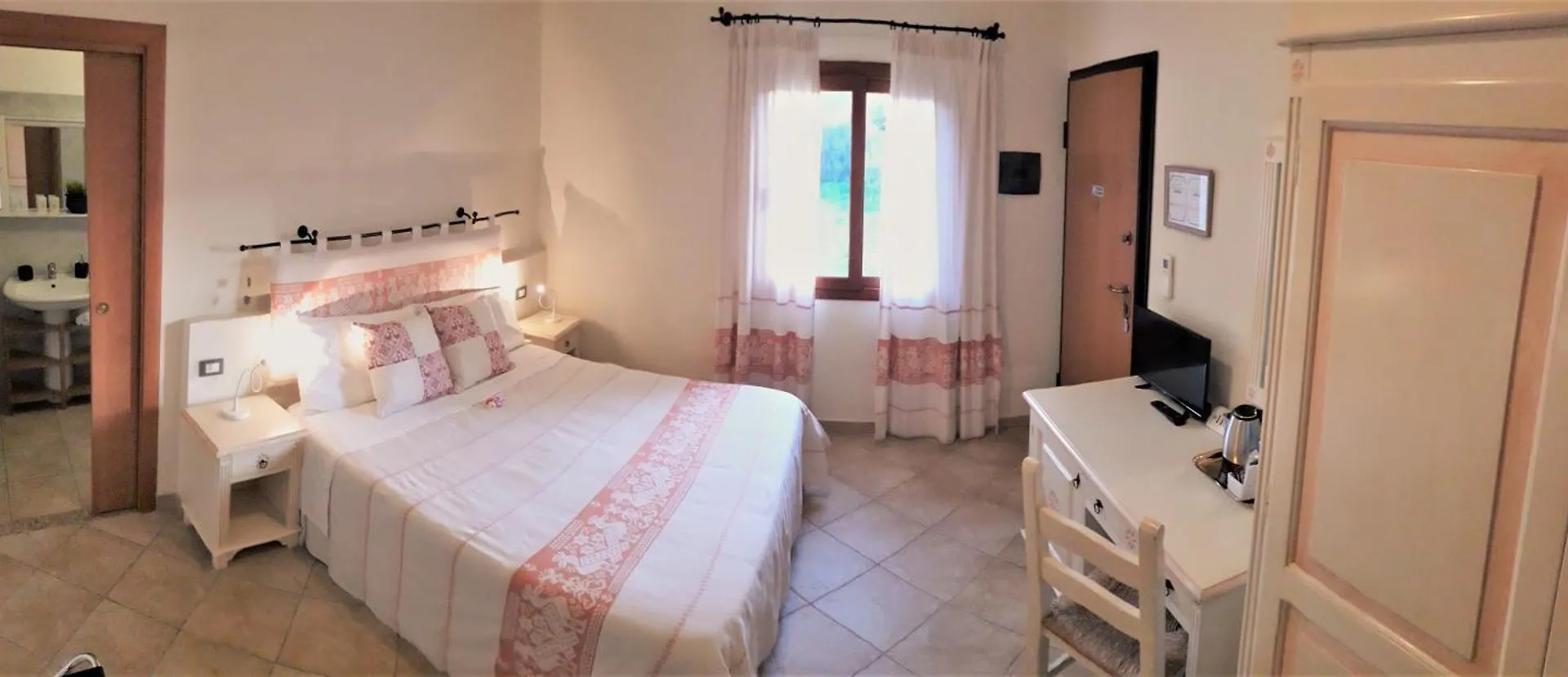Meravisola Costa Rei Castiadas Guest house